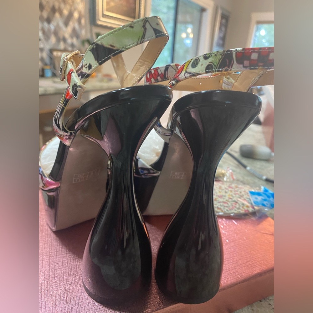 Funky Platform Heels - Picture 4 of 4